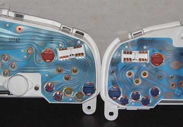 main instrument clusters - series1=left, series2=right (not compatible)